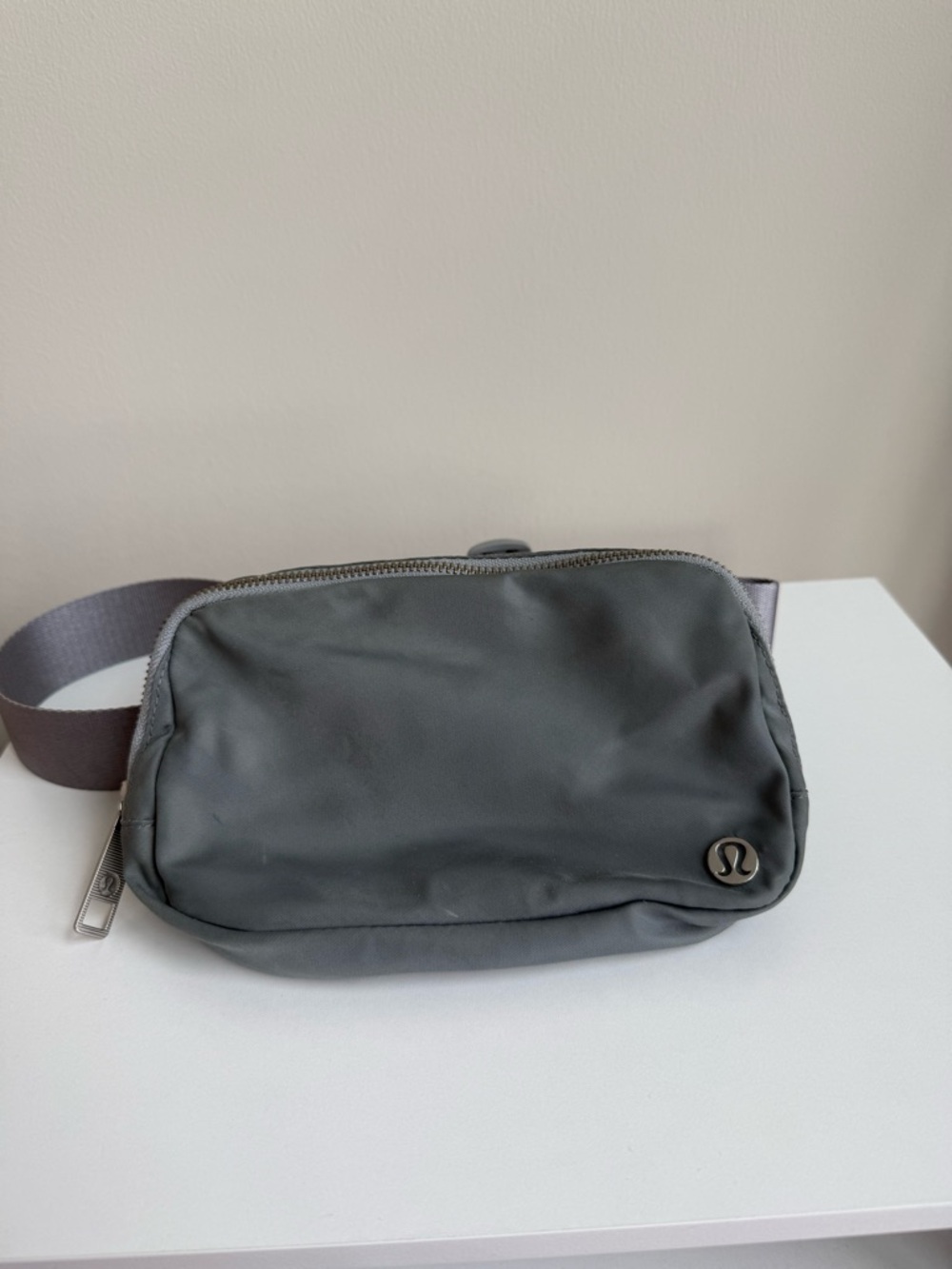 lululemon athletica Gray Belt Bag